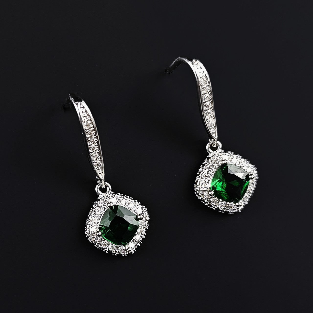 Wish Hot Selling New High-end Atmosphere Joker Square Zircon Earrings European And American Ladies Jewelry Wholesale E6761